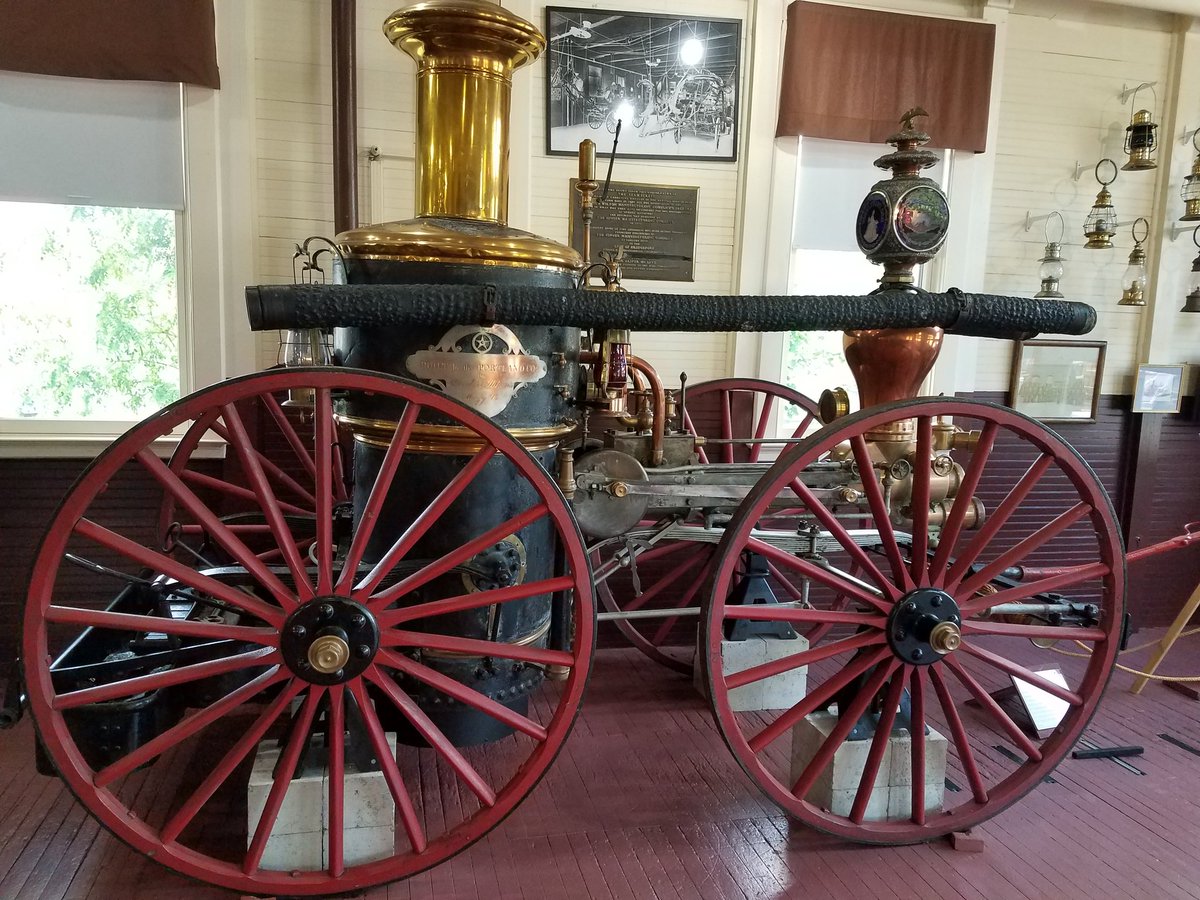 jayoung3292's tweet photo. #PrideInManchester Week Museaum tour day. I'm at the CT Fire Museum! https://t.co/BELLsgeDc8