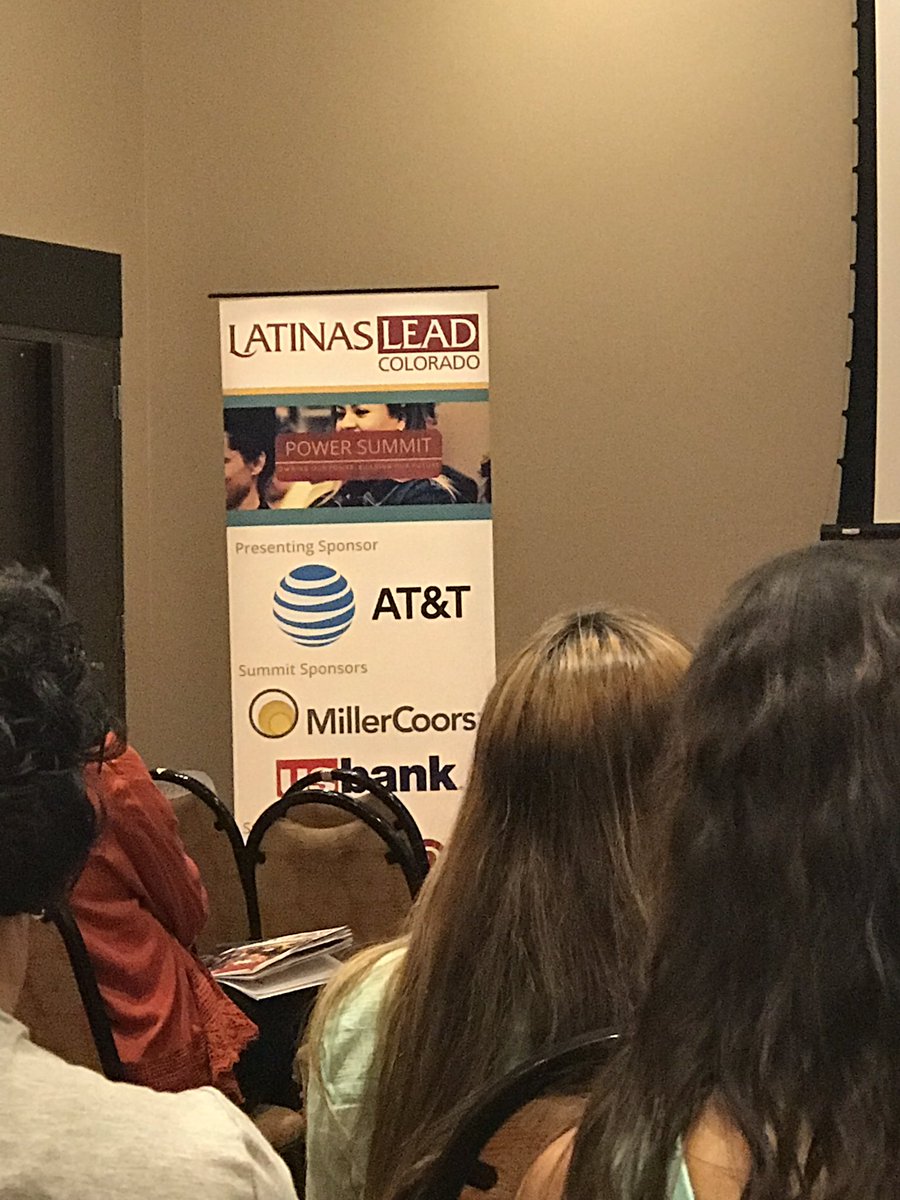 DaniellaDumph's tweet photo. What an honored to be at the #PowerSummit17 with so many inspiring latinas leaders! ๐๐พ #latinaslead https://t.co/4KpC7Z3XUa