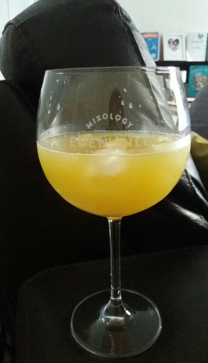 lindah1980's tweet photo. Happy world gin day!!@EdenMill #WorldGinDay https://t.co/mFCvoX3fw8
