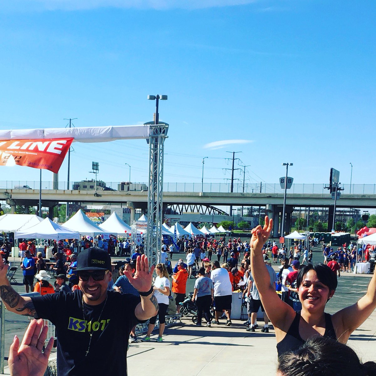 itsmeTONYV's tweet photo. Shout out to my bro @djchonz &amp; @bsweets18 for hanging out and making my day so much more fun! I appreciate you fam! ❤️ #DenverWalk #KS1075 https://t.co/OAXtwfX3Gr