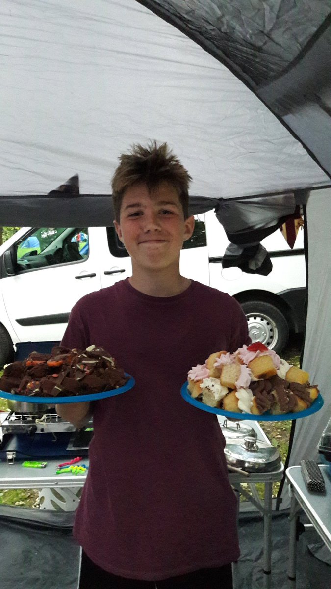 HolyportHum's tweet photo. Cake ready to share around during! #dofebirthday https://t.co/SA0mdKatNz
