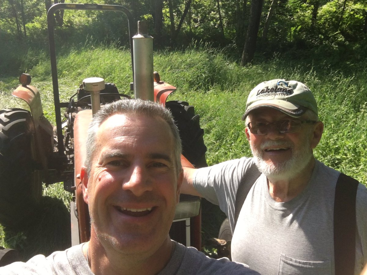 Savagepackerfan's tweet photo. What a great morning at the Hunting Shack! Thanks as always uncle Gary for all your help!!! #nocellzone #Abnerwouldhavelovedit https://t.co/3jgAtQsdVl