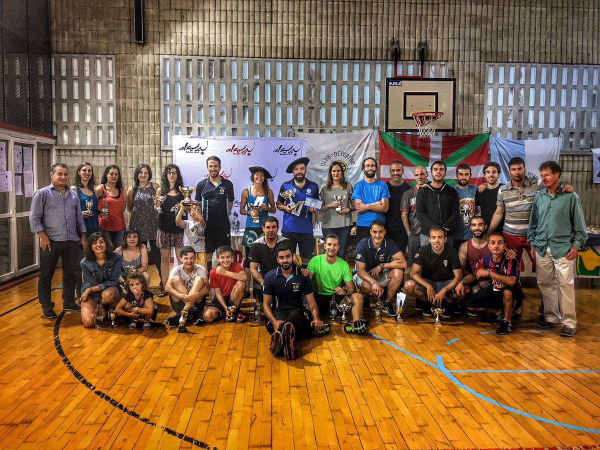 Numerosa participacion "Eibar Hiria" XIV Txapelketa.Gracias a jugadores,organizadores y patrocinadores.<a href="/BasqueWater/">Alzola</a>  <a href="/EibarkoUdala/">Eibarko Udala</a> #LaPera