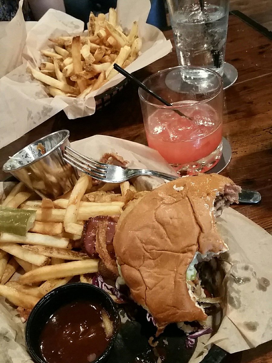 <a href="/isantispirits/">isanti Spirits</a> and #brisket #localbarandlounge. #decent #localfood. #hadtoeatsomebeforeItookthepicture