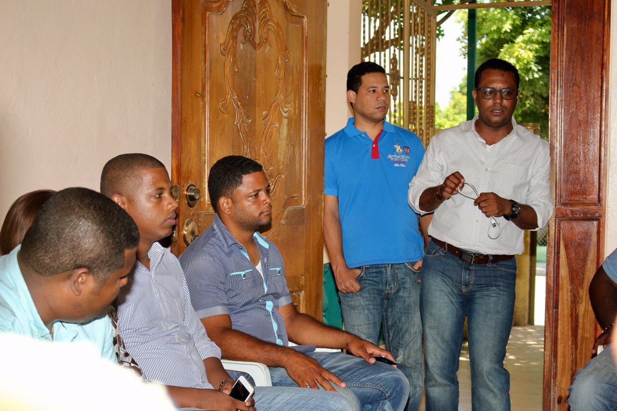 mijrdoficial's tweet photo. Hoy estuvimos visitando la Provincia de Bahuroco, en contacto con nuestro dirigentes de @mijrdoficial y @miprd  #unaJRDdiferente https://t.co/9xf0xvZXcd
