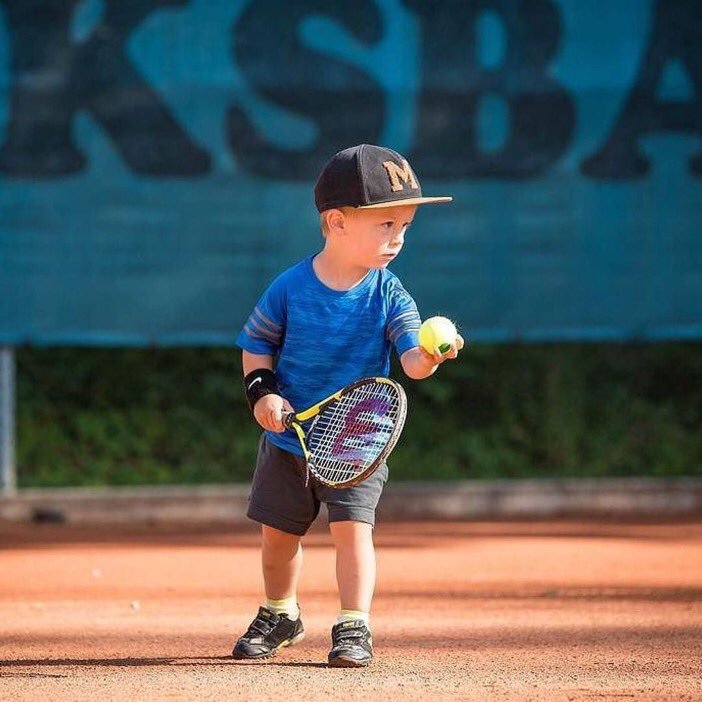 Zondag 11 juni van 12 tot 16 uur open dag bij Zuid! Voor iedereen, jong en oud, wat te doen! Kom gezellig langs! 🎾😍😃