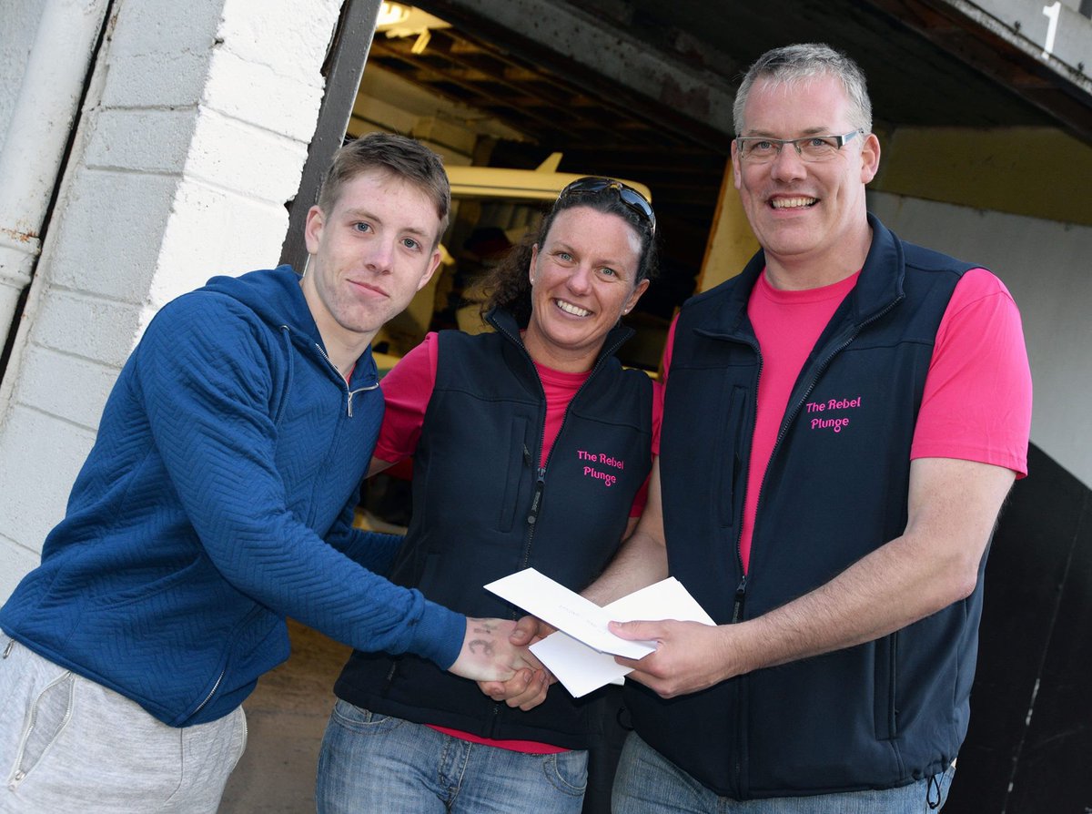 sundayswellsc's tweet image. SWSC plunge to success #rebelplunge17 with 1st &amp;amp; 2nd place #Mintern#Irwin #winningclub Thanks @siobhansrussell for photos @RichardCassid17