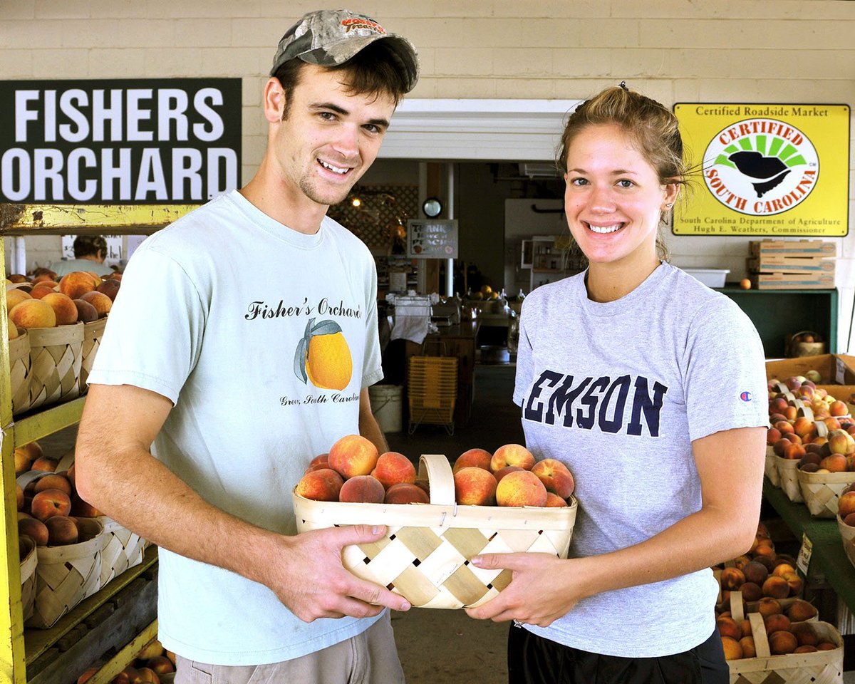 U-pick isn't open yet this season, but our retail locations are full of farm-fresh goodness. Stop by today!