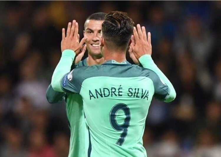 andrevsilva19's tweet photo. ⚽️🇵🇹🙌🏼 https://t.co/O1hRtoidbC