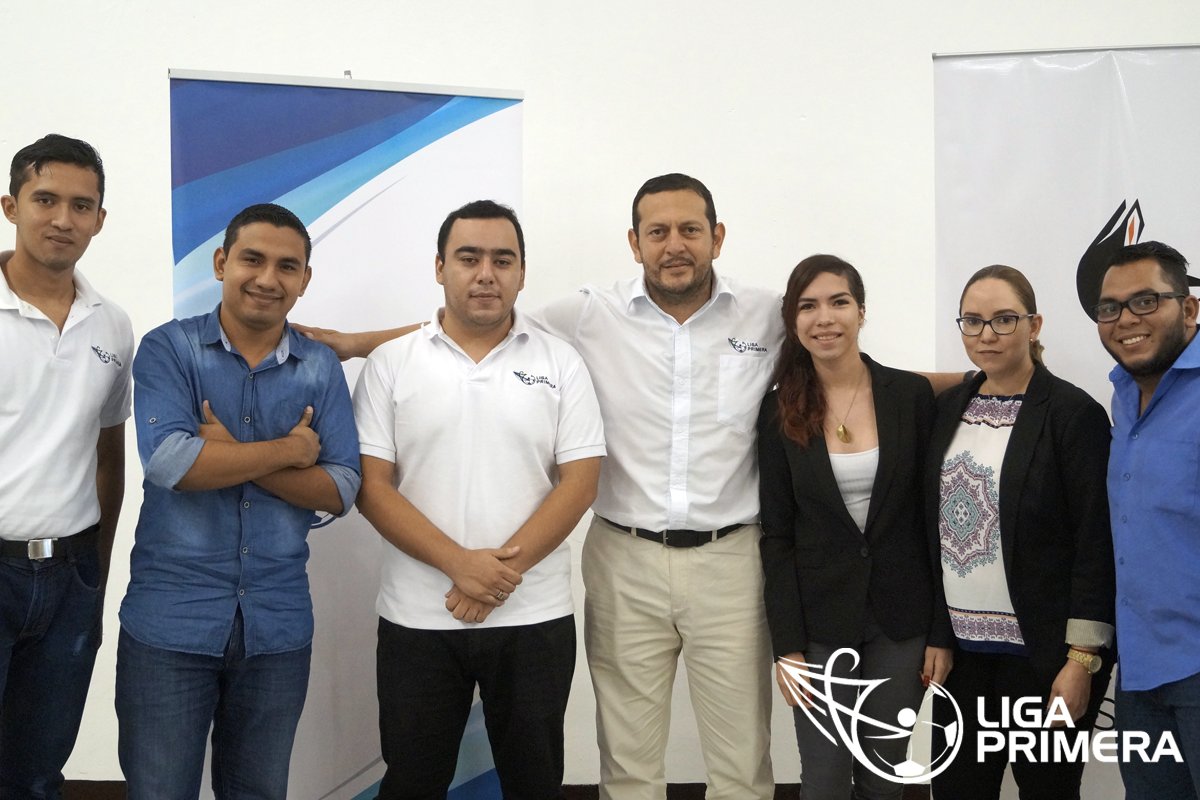 lgaprimera's tweet photo. Primer Taller 2017 - Liga Primera Finalizado
📷📸https://t.co/AiXK7THnZJ https://t.co/8HgPSoWO2I