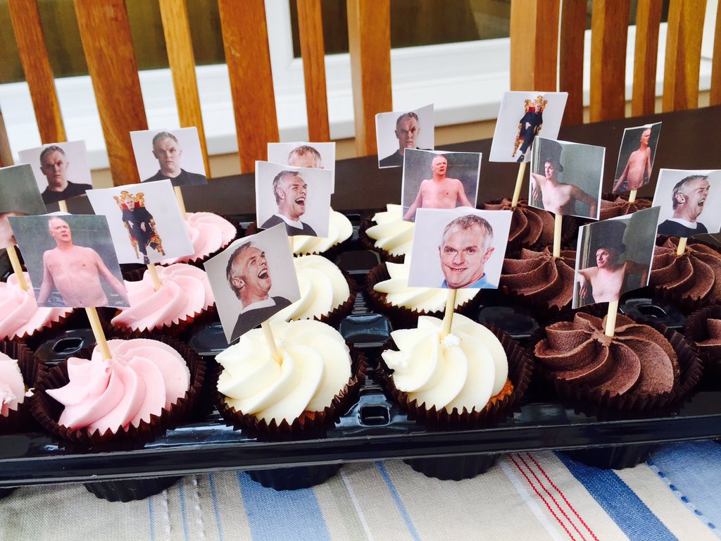 nat4160's tweet photo. @mrslhyatt @gdavies #gregcakes #gregfest https://t.co/f2GQ91lGgG