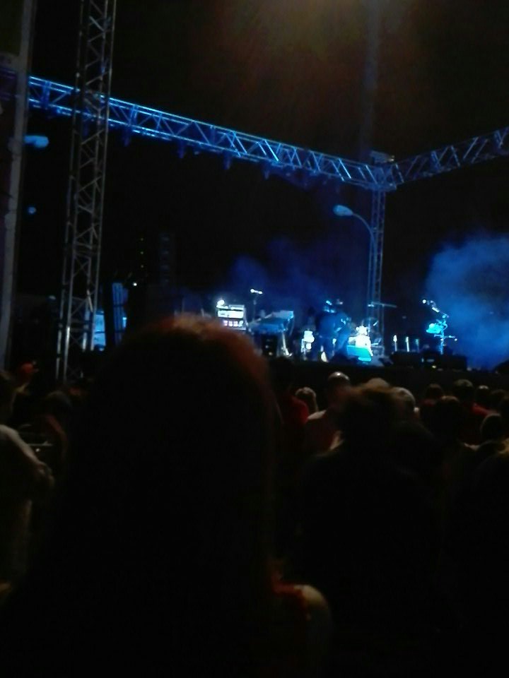 pepaurena's tweet photo. #memoryconcert preparando la próxima actuación LA GUARDIA https://t.co/hNkzAuCNGj