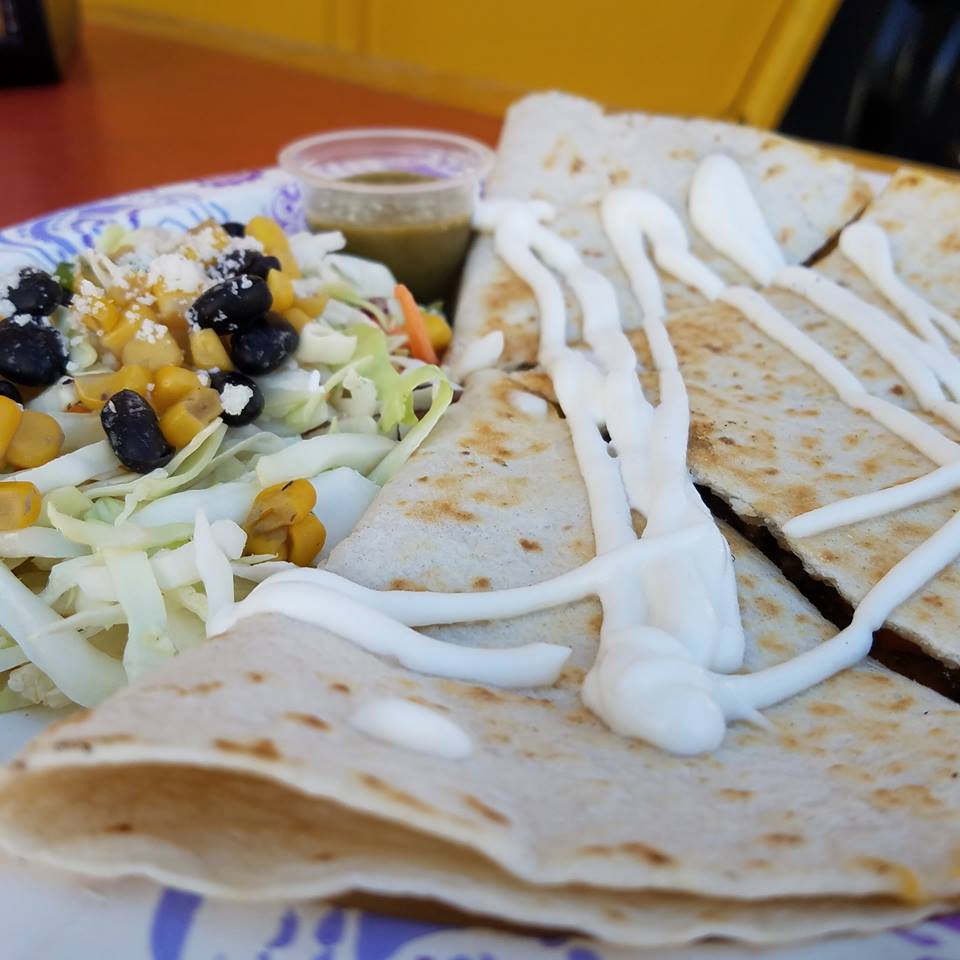 DarknessBrewing's tweet photo. Taco night here tonight with Texas Joe. We just tapped two great pairings, our Hickory Common, a smokey 9.5% common and a Habanero Cider! https://t.co/rp8cg3IFPT