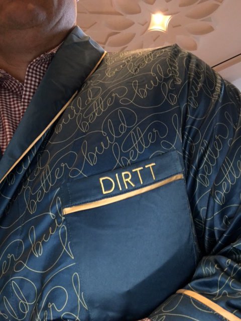 Monk_Office's tweet photo. And here's that shot of our Sales Director decked out in his @DIRTT jammies. 😂 #Connext2017 #PartnerDay https://t.co/wbaWvtKT8T