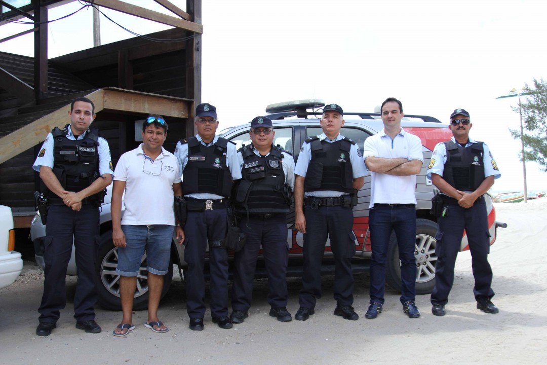 capitao_wagner's tweet photo. Visita aos companheiros do BPTur na Praia do Preá, no município de Cruz. #OCear... https://t.co/iOyMbDTkH3 https://t.co/Sb3dclUHNj