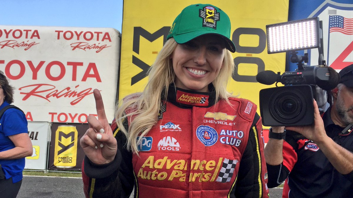 NHRA's tweet image. Your Funny Car No. 1 qualifier is @courtneyforce! #Summernats