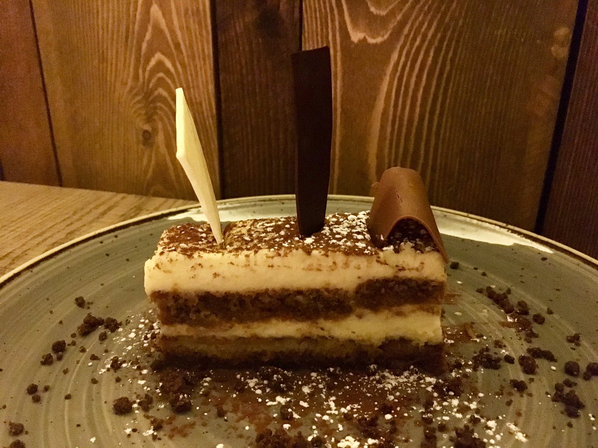 SpinelliManuela's tweet photo. Great dinner at @osterialucio with my family. Cleaned the plates. Thank you @GucciScanlon &amp; @ChapterOneDub  really enjoyed! #Italian https://t.co/sfbatPxs7o