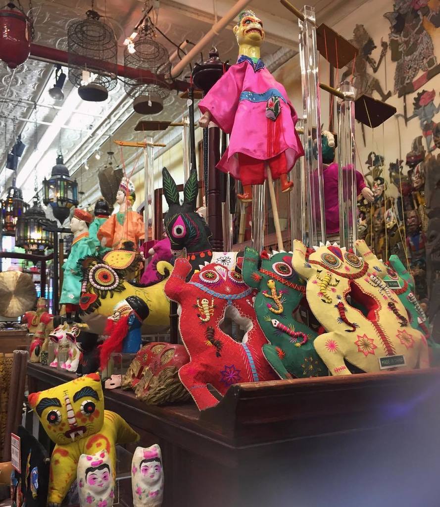 LeekanDesigns's tweet photo. 🐸Handmade Vintage Chinese Toys🎎
#HandPuppets #frogsofig #embroidery #earpillow #china #chineseart #ethnicart #les … https://t.co/xlShuaKxQR https://t.co/lEt0GgTz5k