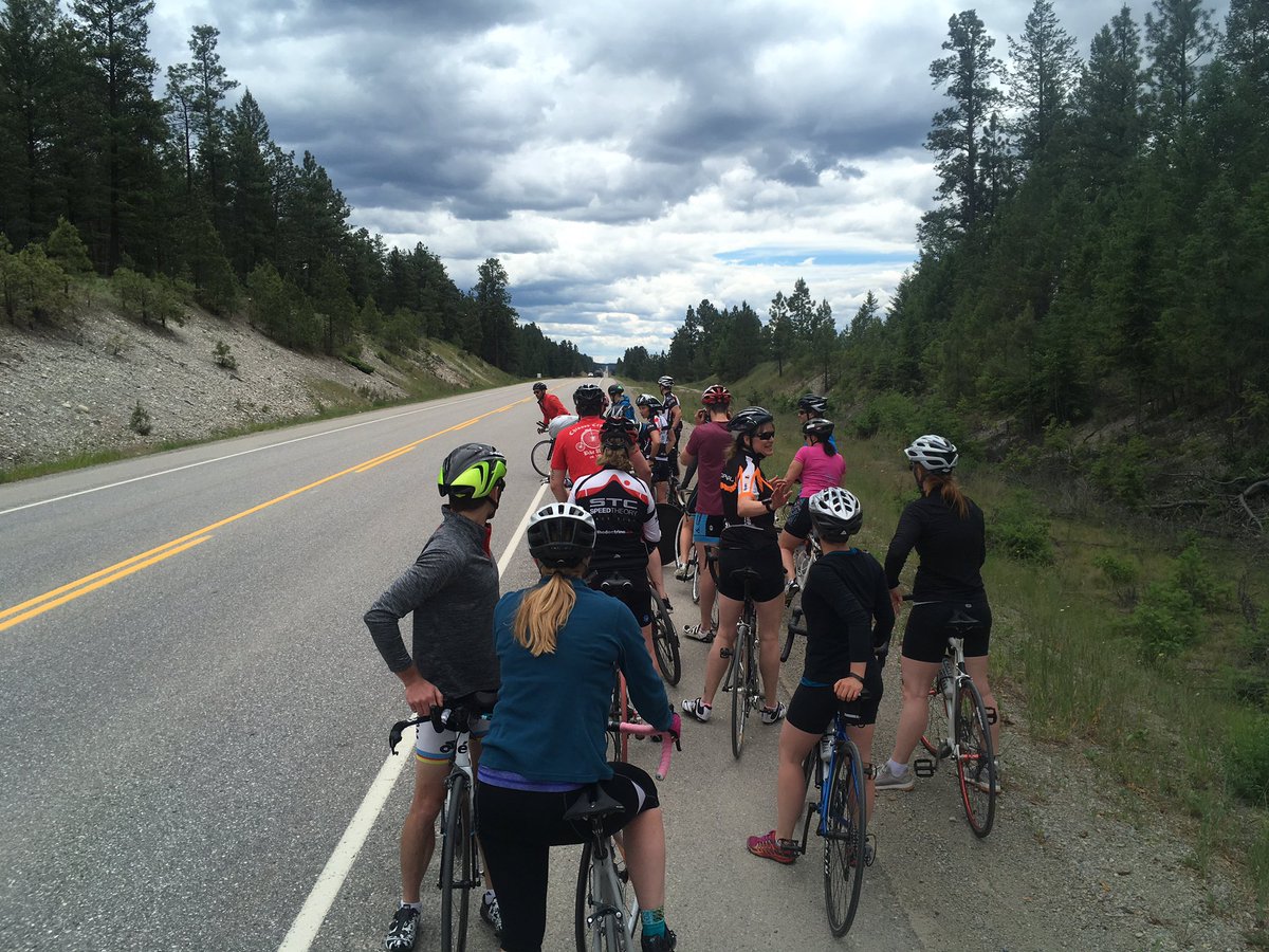 jvdcoach's tweet photo. @RepsolSport #3433SPC triathlon club members checking out the bike course for the 2017 Wasa Lake triathlon. One more sleep until race day! https://t.co/Pb62uzNJQP