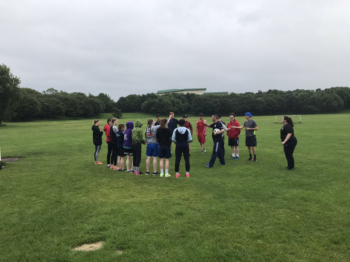 A busy day sparring for youth commonwealth &amp; Jnr &amp; Yth European teams today in Tamworth, followed by footy &amp; a quiz #TeamEngland #boxing
