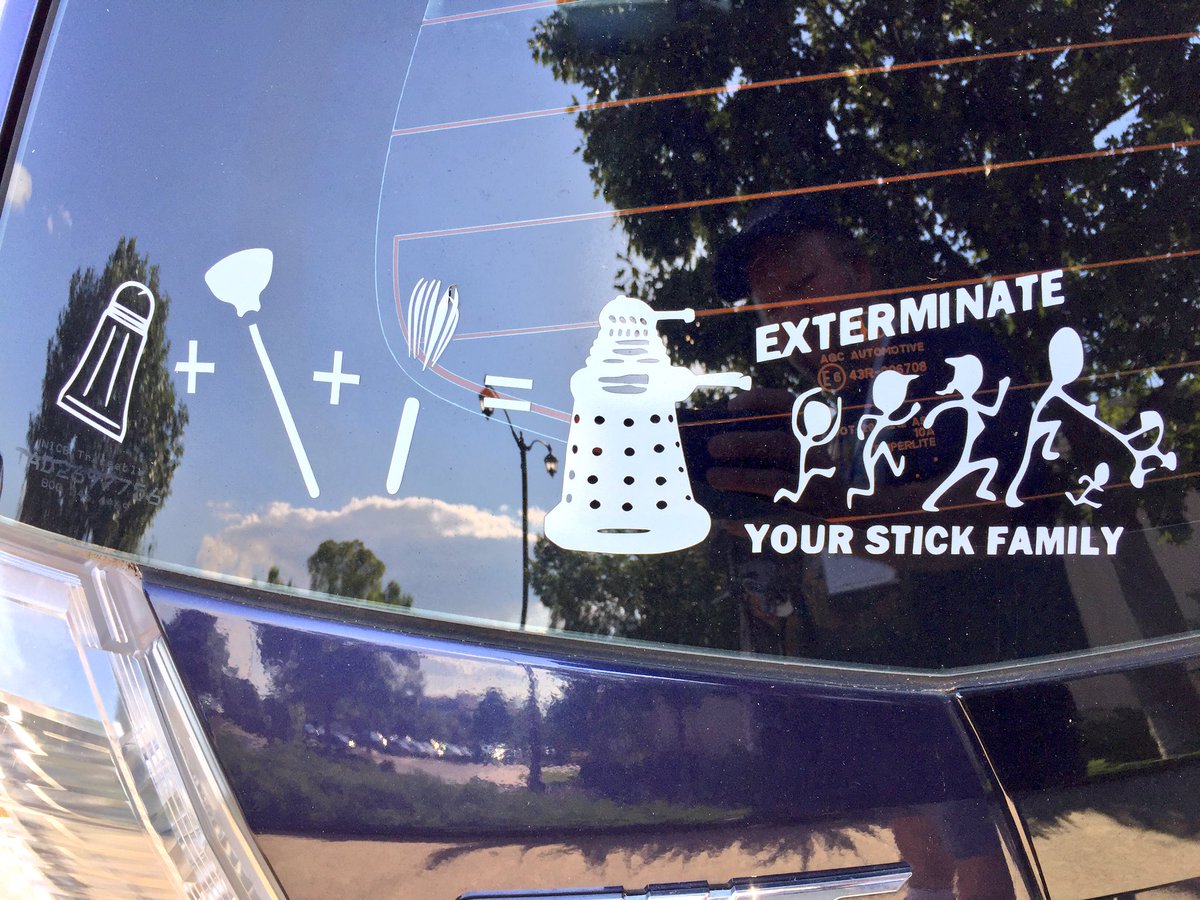 Have_Geek's tweet photo. Seen in the parking lot @ConKasterborous today. ConK2017 #DoctorWho #Dalek #EXTERMINATE #ConKasterborous https://t.co/uY0Bj8FjSX