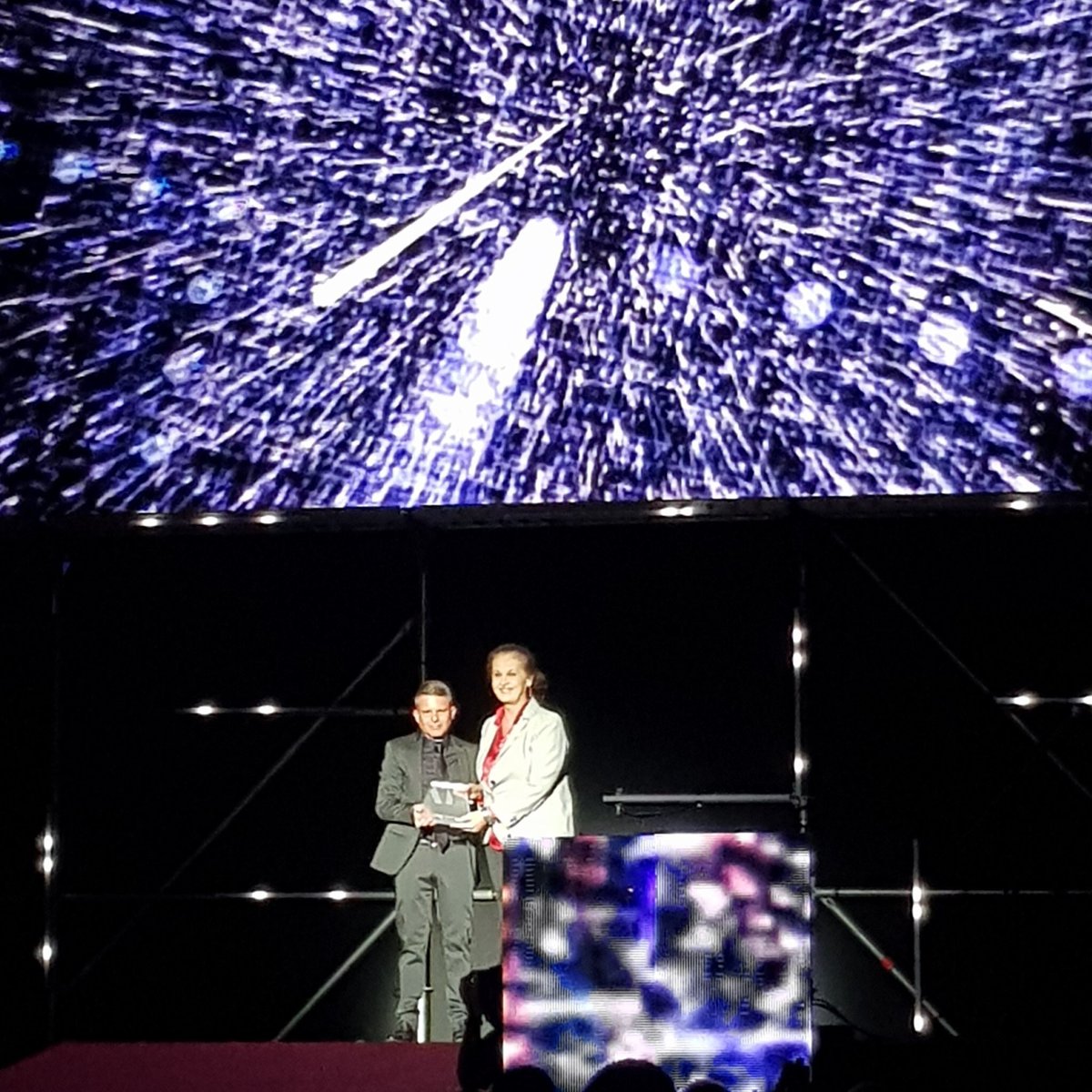 Ignacionate's tweet photo. En la gala de los #PremiosAT en @ArtsTenerife de la mano de @TurismoArona #ArnCulturePride @canarias_es https://t.co/8l5tToEUvG