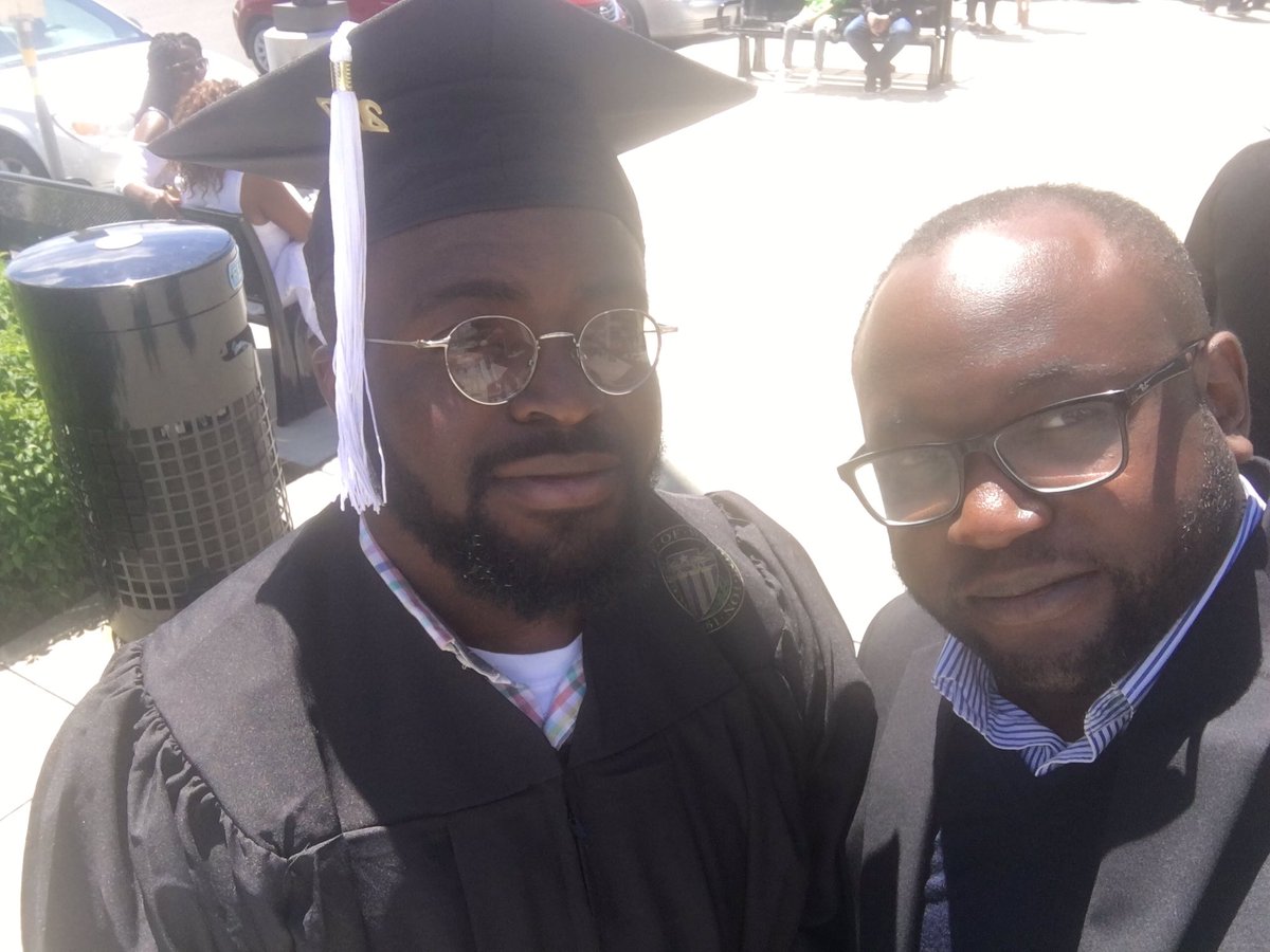 CBCTowers's tweet photo. #uwgrad17 Congrats Ayo!! https://t.co/t7oK8Tyjzn