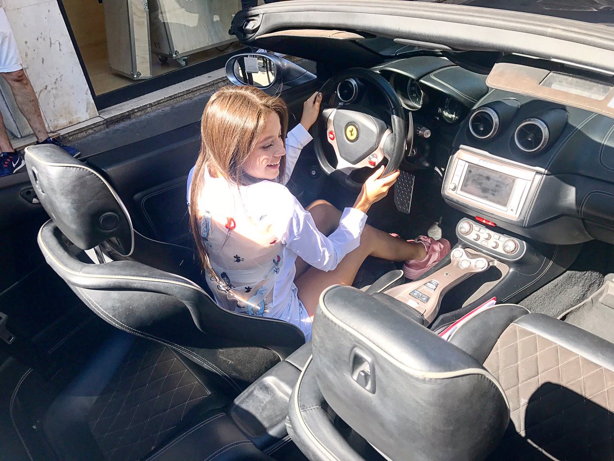 karolsevilla's tweet photo. 😎😎😎 https://t.co/GAcO3yDXCG