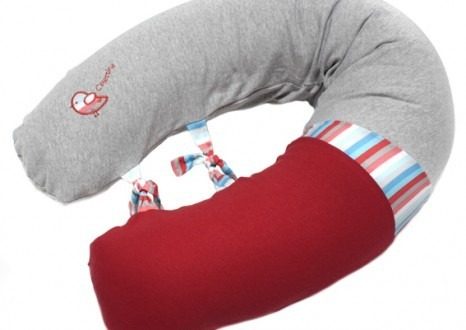 BabyShackStore's tweet photo. Almohadón para amamantar Celestina También lo podés usar para descansar y como nidito para tu bebé. Relleno con microperlas y funda lavable. https://t.co/2xAlUv6KjN