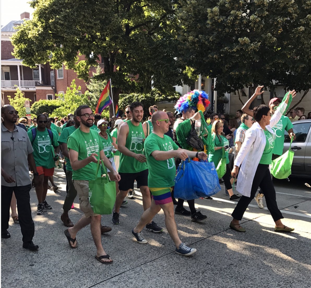 HyeSookChung's tweet image. So proud to be part of @MurielBowser cabinet! #Pride2017 #CapitalPride #DCValue @TeamMuriel