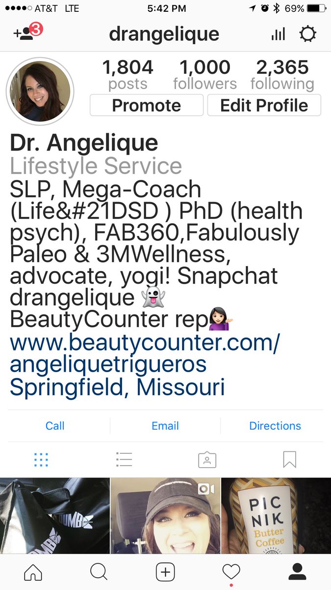 DrAngeliquePhD's tweet photo. WOW! I ORGANICALLY reached #1000Followers 😱 I'll sign autographs later💁🏻✍🏻📸 Hey @PaleoFX looks like you have an #influencer here! #EEFX https://t.co/w6ZzS5N4zC
