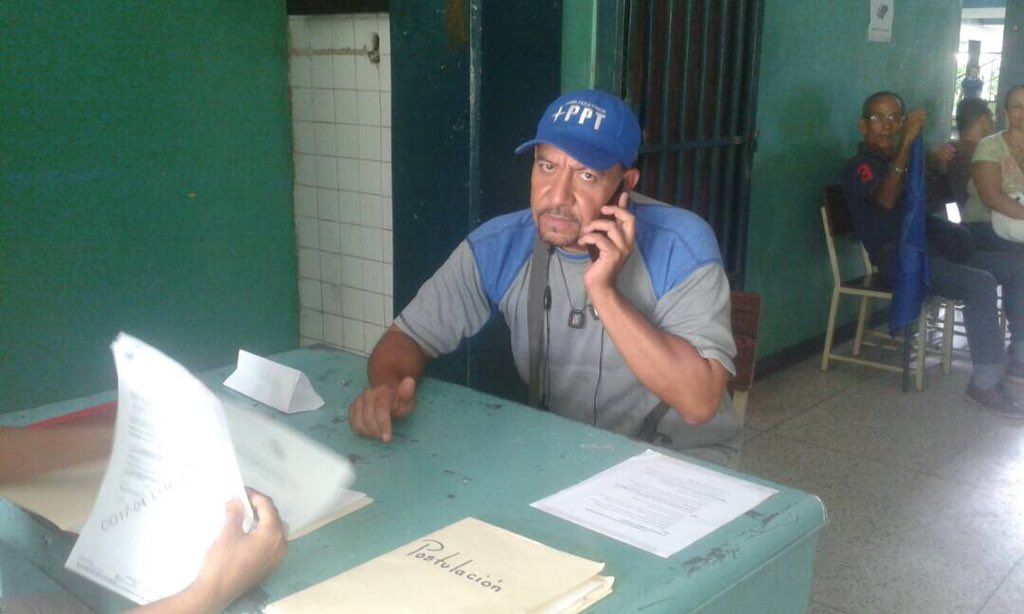 jjbt1987's tweet photo. El poder popular  a la constituyente en MBI el camarada JOSÉ CAMPOS @PPT_oficial @NicolasMaduro @TareckPSUV https://t.co/Qz7Lsa18Ac