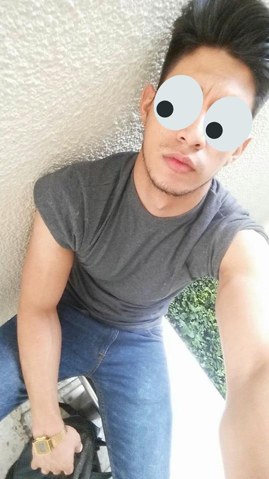 SigiDeciga's tweet photo. LAS OBSERVO 👀😂 https://t.co/VX68nbRP5G