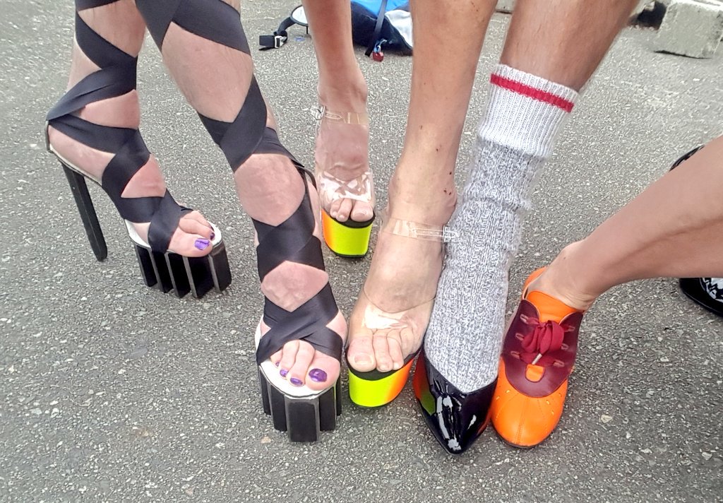 MorganeOgerBC's tweet photo. At @foundhope2014 STRUT walk today, communities are raising funds together for #lgbtq positive charities like @MOSAICBC. #strut4hope #bcndp https://t.co/VTwmQXHaMo