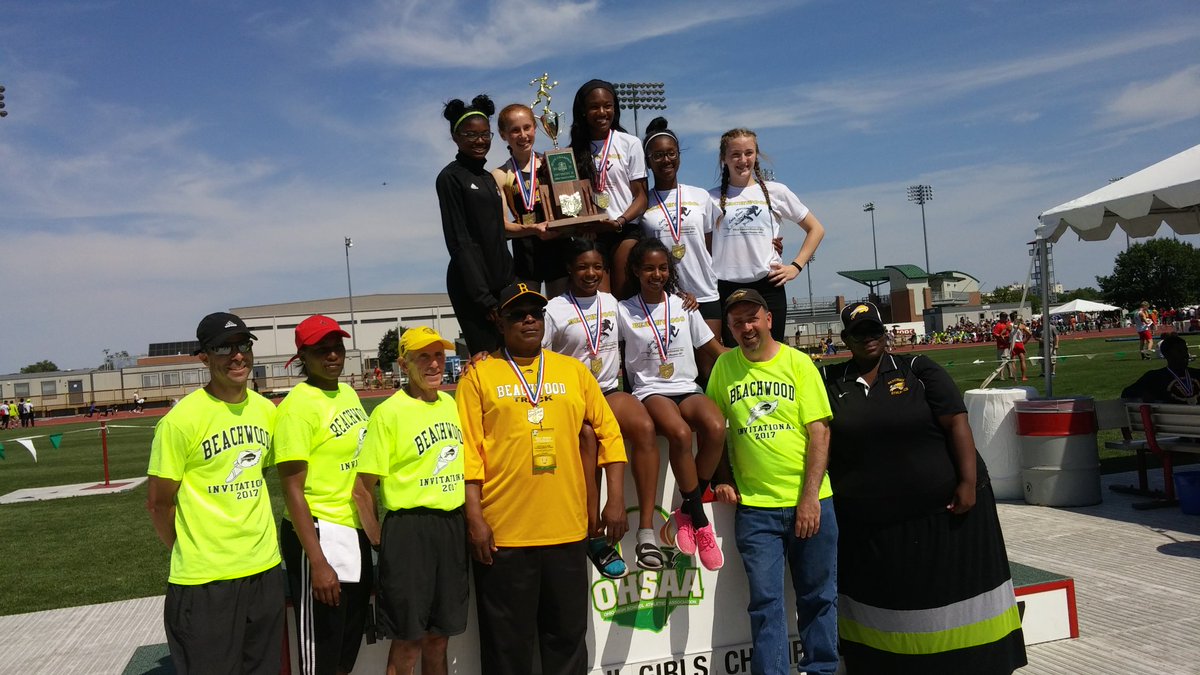 #NHtrack Your 2017 Division II girls state team champions, <a href="/BisonAthletics/">Bison Athletics</a>