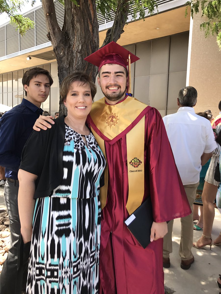 THeras_CI's tweet photo. My handsome boy graduated from El Dorado. Proud mom and proud educator. SISD has endless opportunities for our children! #TeamSISD2017 https://t.co/pKTsjsbDji