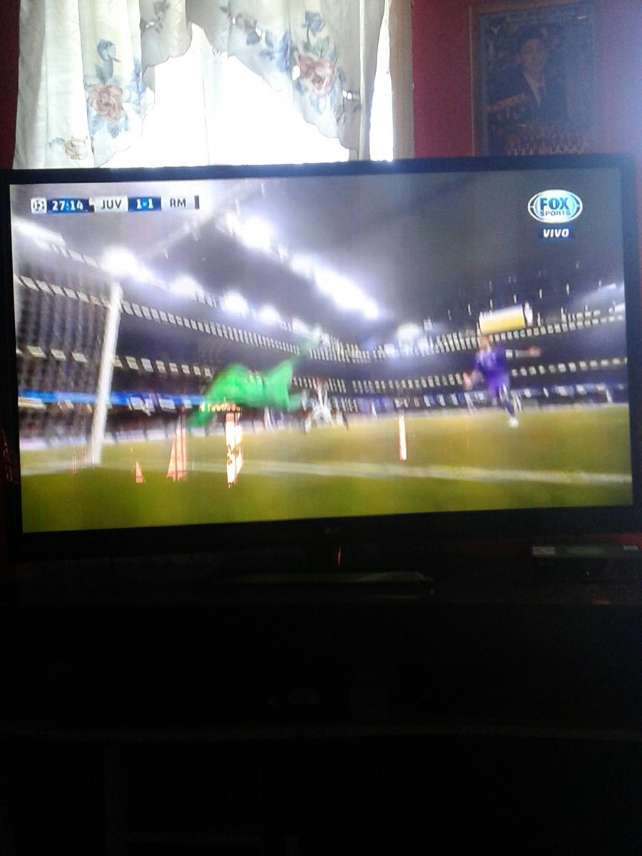 8680916's tweet photo. #ChampionsxFOX disfrutando del mejor futbol con la familia.... https://t.co/gI1MO7torb