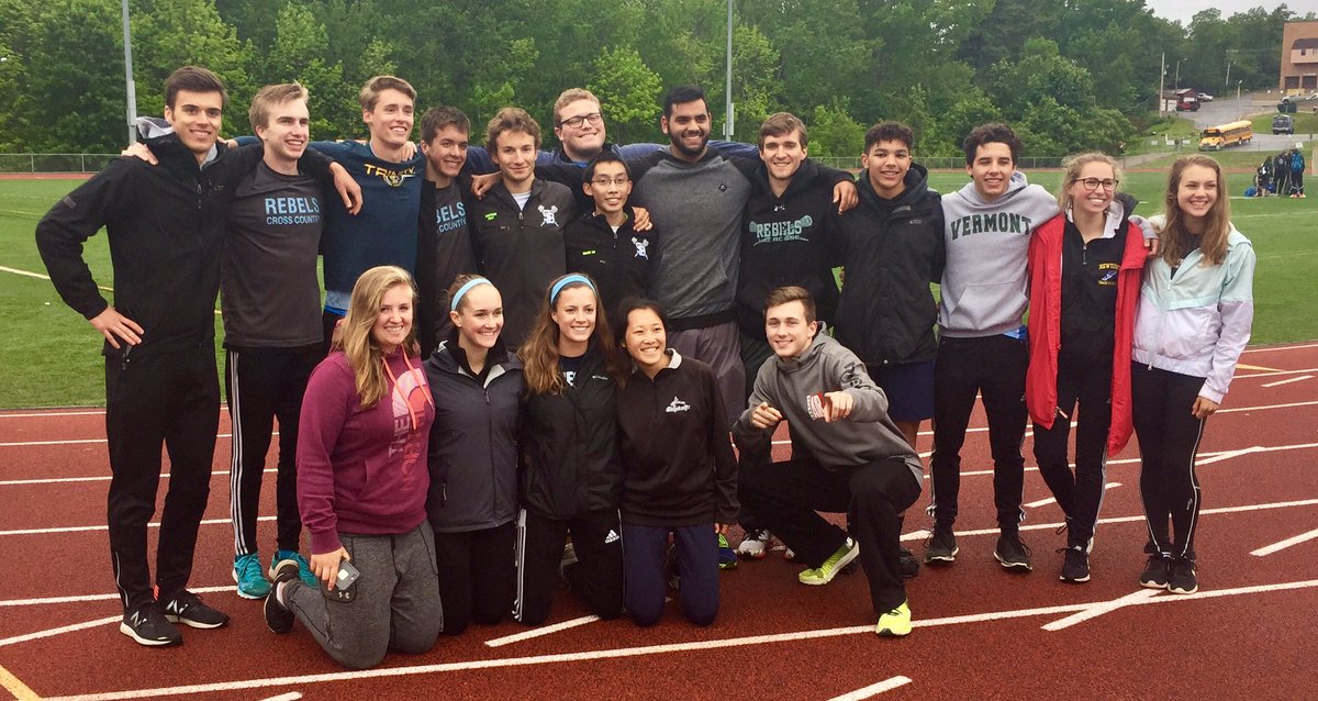 trackfield05403's tweet photo. Congrats SB Seniors! Girls finish 4th overall, Boys claim 3rd! Congrats on a spectacular season! #vthstrack #LetsGoSB https://t.co/DlFYzwDa58
