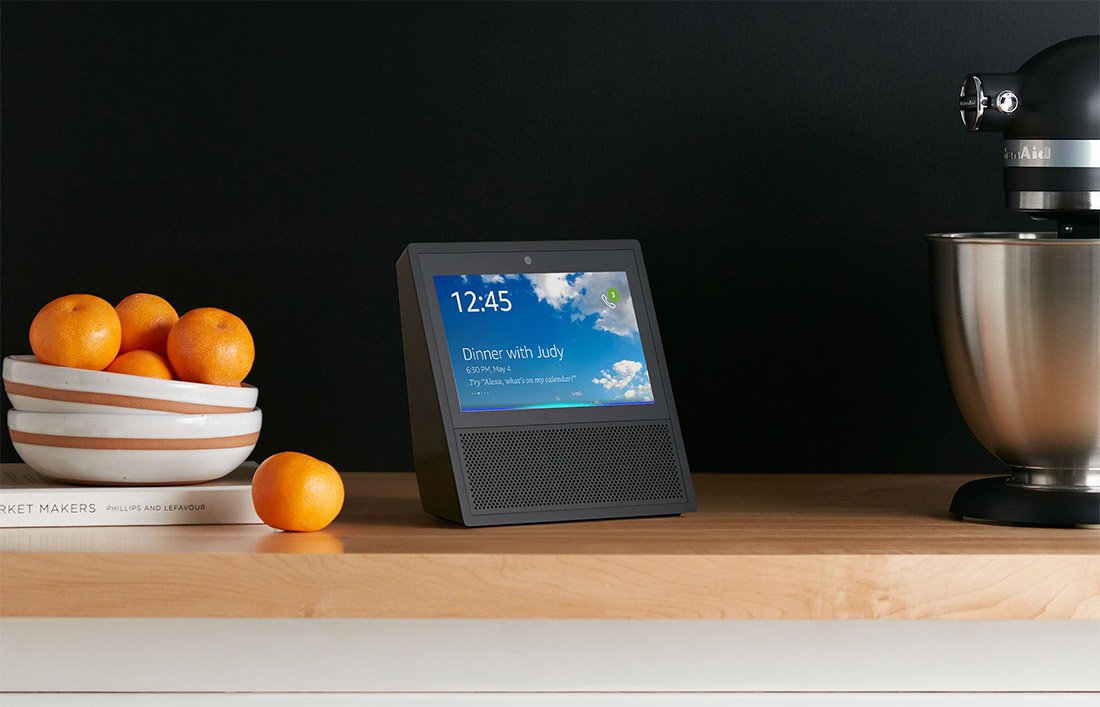 cat_gadgets's tweet photo. Everything you need to know about the Amazon Echo Show!

https://t.co/mXFtE9QSe3

#amazon #amazonechoshow #tech #gadgets #reviews https://t.co/Bwx765twD2