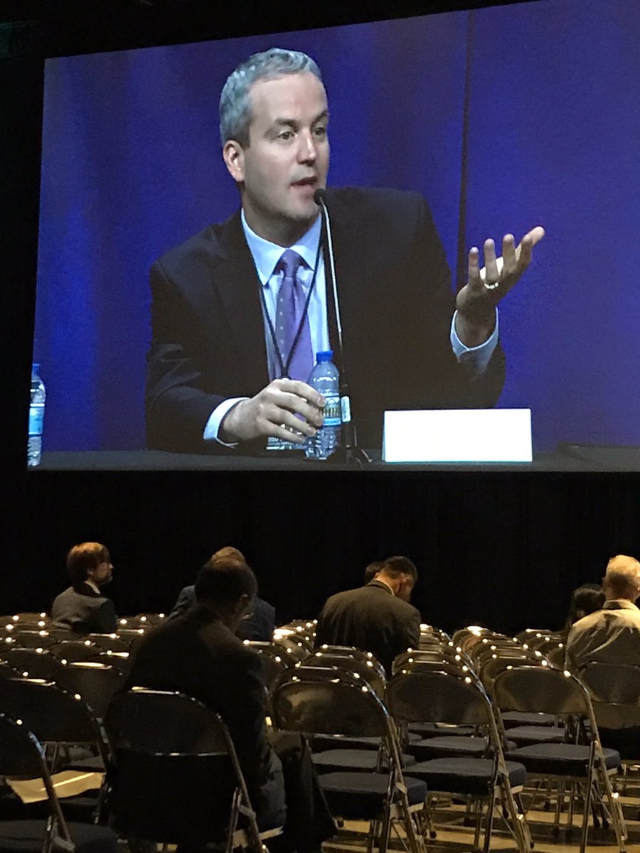 VanAllenLab's tweet photo. Having a fun day at #ASCO17 @dgmacarthur https://t.co/SoY3Raju0b