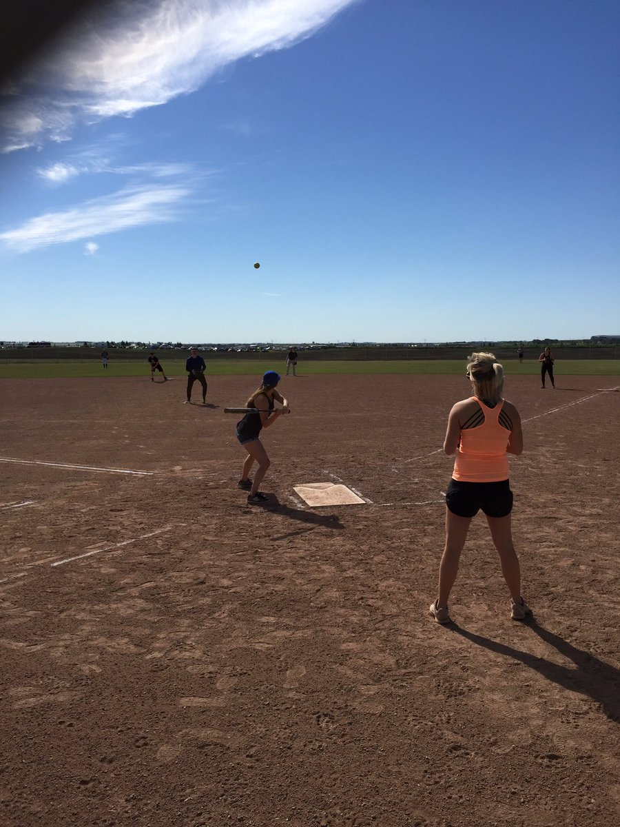 CalgarySSC's tweet photo. Beautiful day for our @WildRoseBrewery Slo-Pitch Tournament out at Okotoks on Deck. Pop in for a visit and a few cold brews! #wraspberry https://t.co/2tdYqABbxE