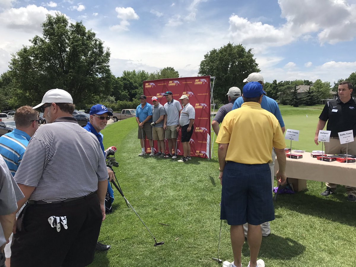 GoLarks's tweet photo. We are off and golfing on a beautiful day here in Hesston! #FearTheNest #LarkOpen https://t.co/rMh49mwRAo