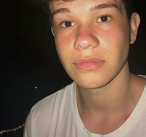 danisrandom's tweet image. Baby