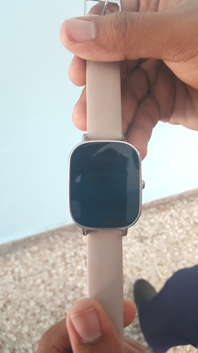 DifusionDeGamas's tweet photo. #NewVideo #Review #AsusZenWatch2 Haz Click en el #Link de mi #Bio ahí estará El #Nuevo #Video https://t.co/gRp9MGuf9E
