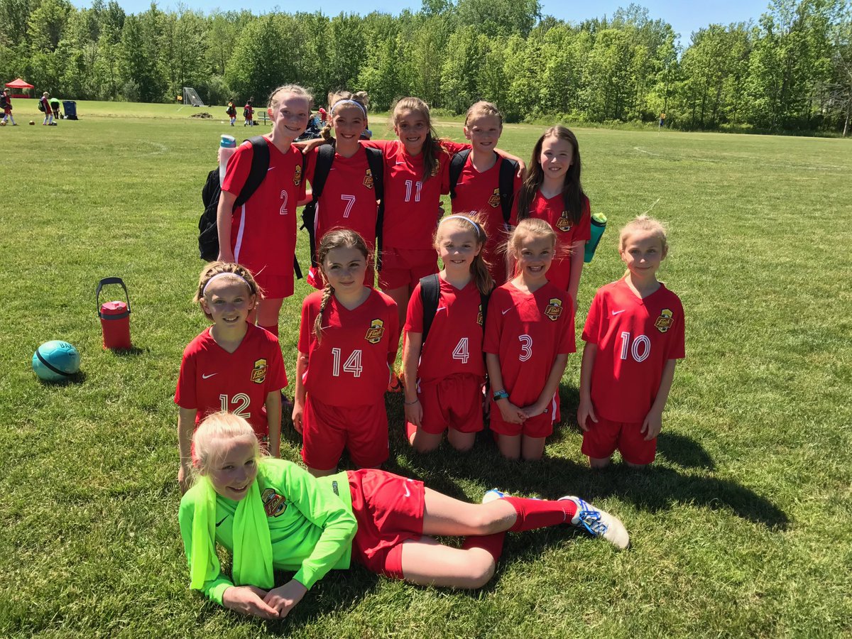 WNYFlashAcademy's tweet photo. 07G Red with a 5-0 win to start the AIM Tournament! Sydney Dobmeier with 4 goals, Chloe Meinhart with the 5th. https://t.co/O3kmg1haTZ