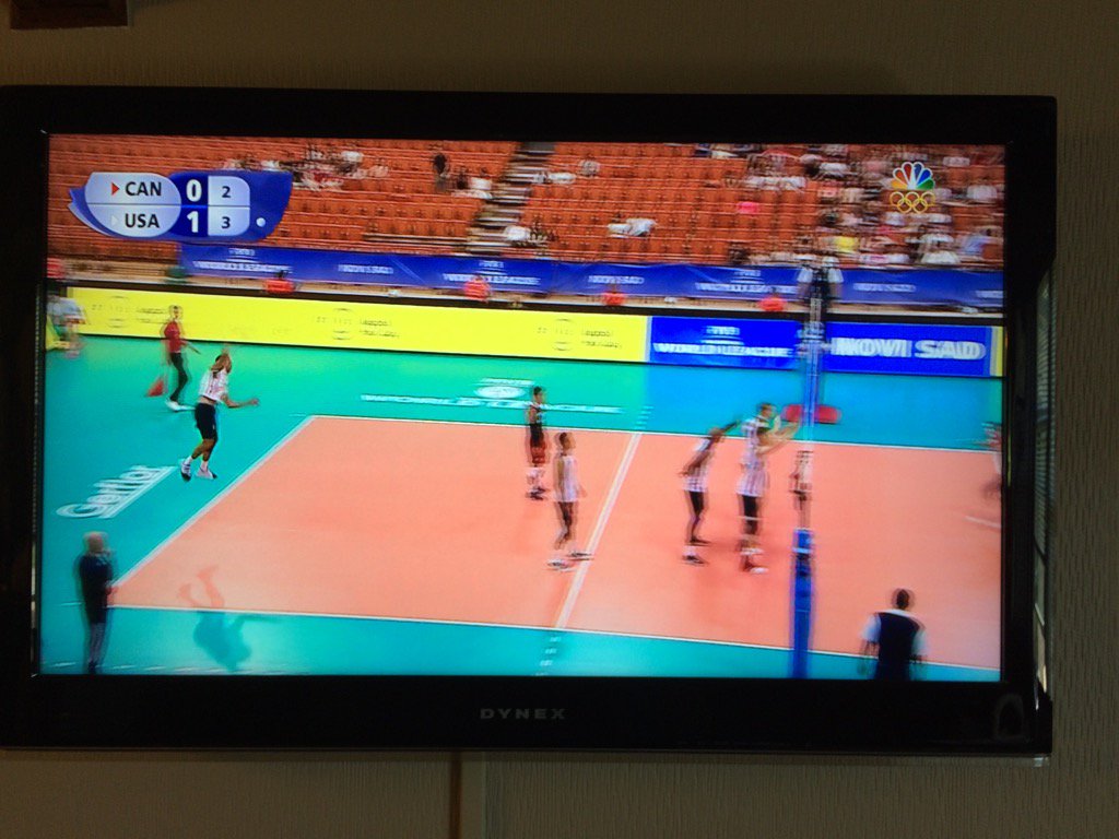 sp_vball's tweet photo. Back at it again.  @FIVBVolleyball US vs Canada.  U.S.A!! https://t.co/m2WyLrXh0s