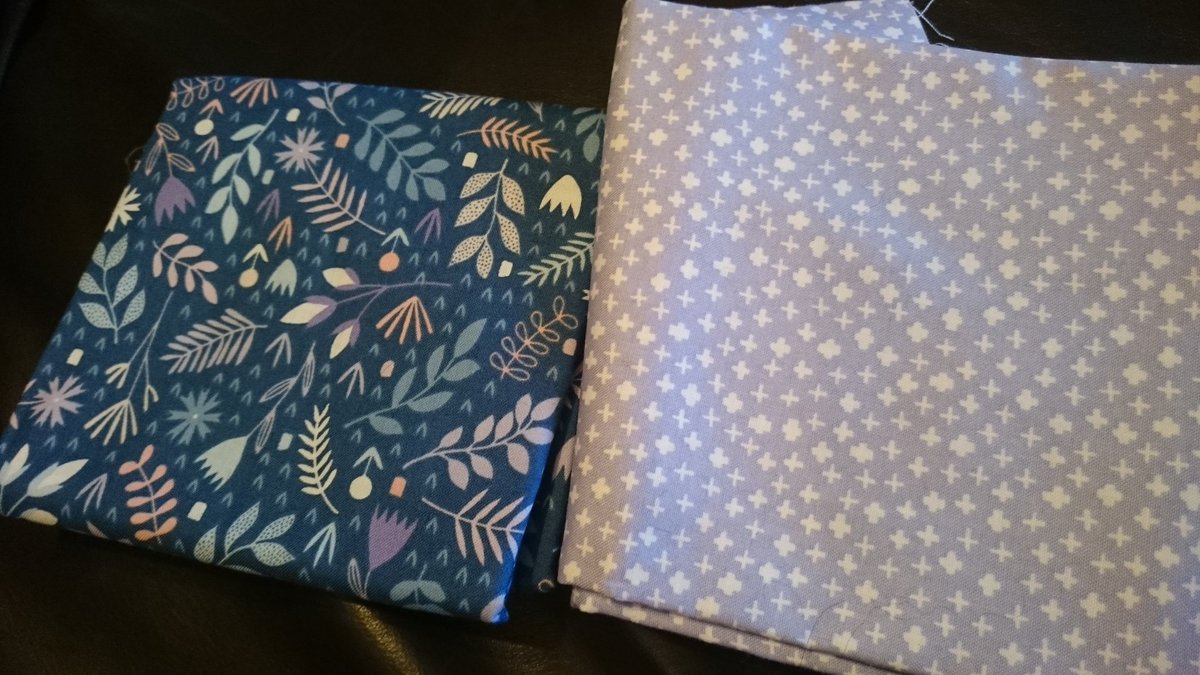KirstyIrsty's tweet photo. Fabric still waiting to be turned into a nice bag #halftermproject #notcompleted :( https://t.co/bdMqqtT6ef