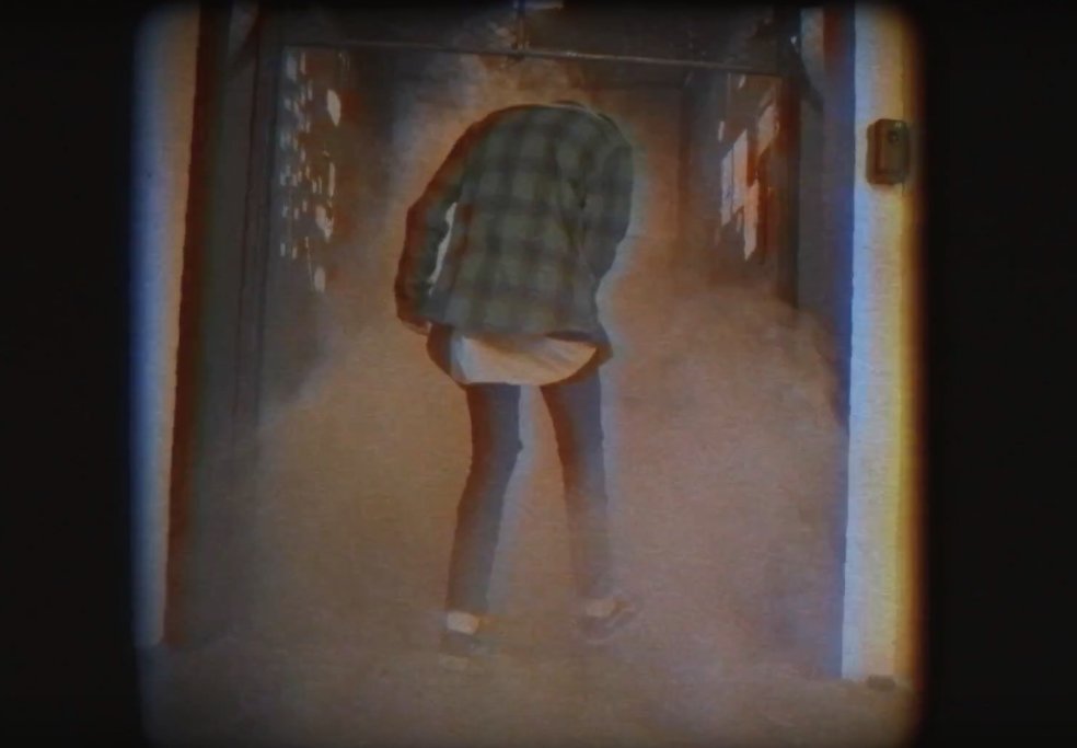fakeshoredrive's tweet photo. Premiere: Watch @Scotty_Apex's new video, "Oh No," featuring @MathaiusYoung.

https://t.co/0NlIZLSoOF https://t.co/6BQzBV1nyp
