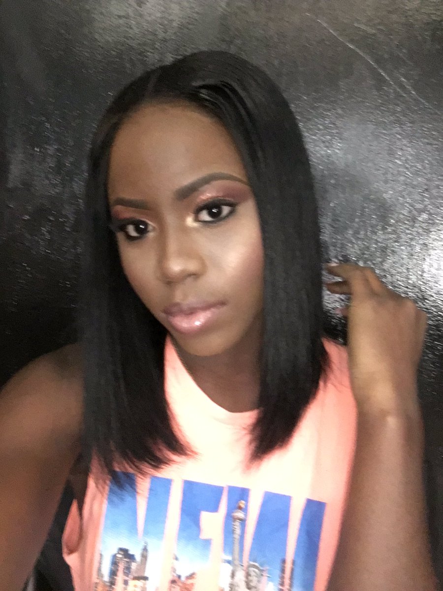 StaceyGrand's tweet photo. Graduation Today !! 👩‍🎓😇💯🎉🎉 https://t.co/1TLjeMCrPx
