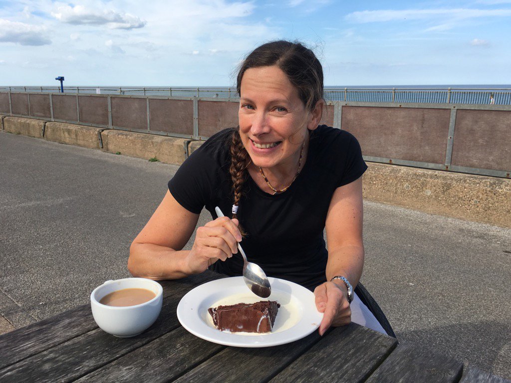 yogicath's tweet photo. #LizMcTernan #makingthe most #DayOff #SuttonOnSea #Lincolnshire https://t.co/KKgJAPCrRf